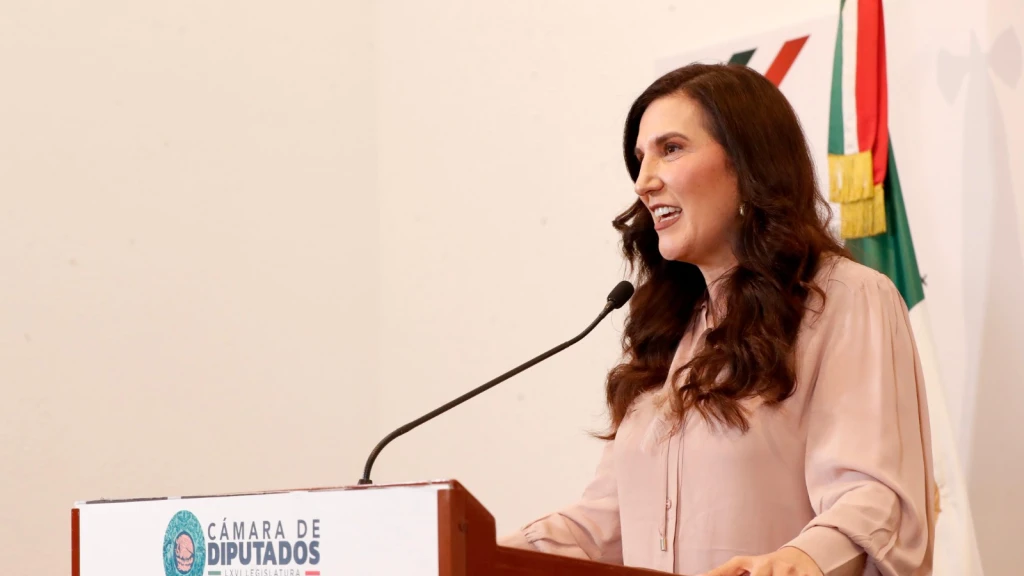 Kenia López Rabadán Presentará Informe Legislativo y Llama al INE a Regular Campañas Anticipadas