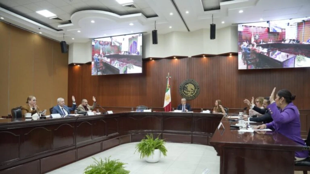 En sesión de la Diputación Permanente del Congreso dan lectura a seis nuevas iniciativas
