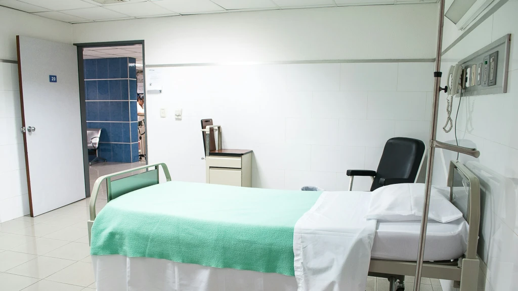 Alerta Sanitaria: Brote de Salmonela Afecta a 135 Médicos en Hospital General de México