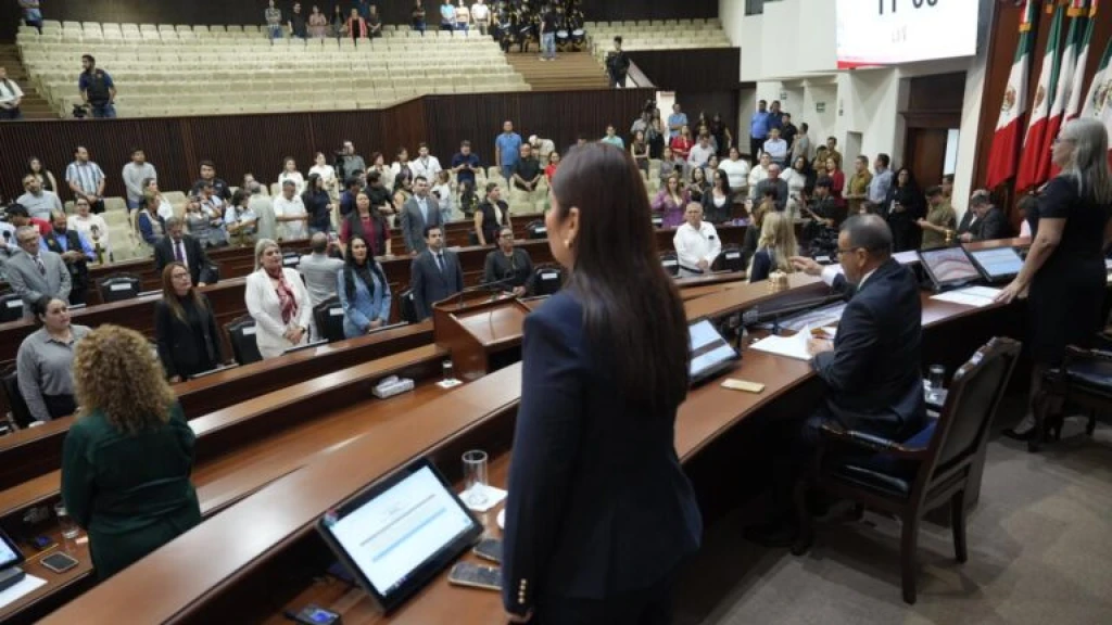 Clausura Congreso de Sinaloa Segundo Periodo Ordinario de Sesiones de su Segundo Año Legislativo