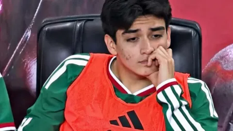 Alerta en el Tri: Gilberto Mora, en Vilo para el Clásico ante Estados Unidos por Lesión de Tobillo