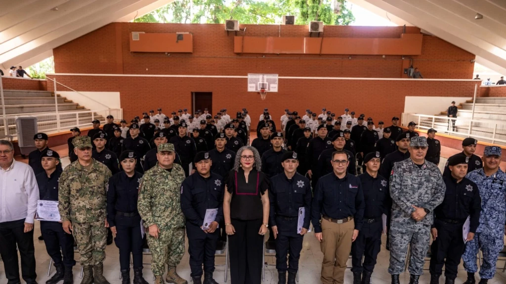 Consolidar cuerpos policiales más eficientes, preparados y confiables para la ciudadanía”, afirma Gobernadora Graciela Domínguez