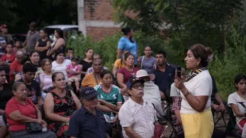 Los Mezcales necesita más inversión pública para mejorar su calidad de vida: Tere Guerra