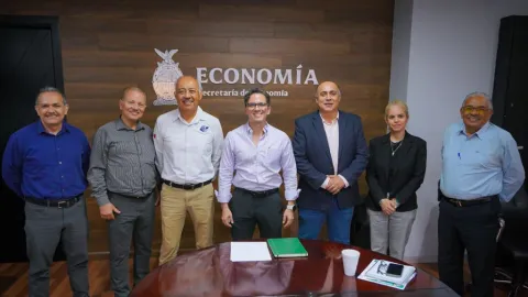 Economía y Ejecutivos de Ventas y Mercadotecnia fortalecen agenda de colaboración en Sinaloa