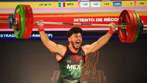 Sinaloense Jorge Cárdenas sube al podio para México en pesas