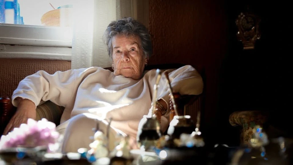 Muerte de Maricarmen, Símbolo de la Crisis de la Vivienda, Desencadena Tsunami Político en España