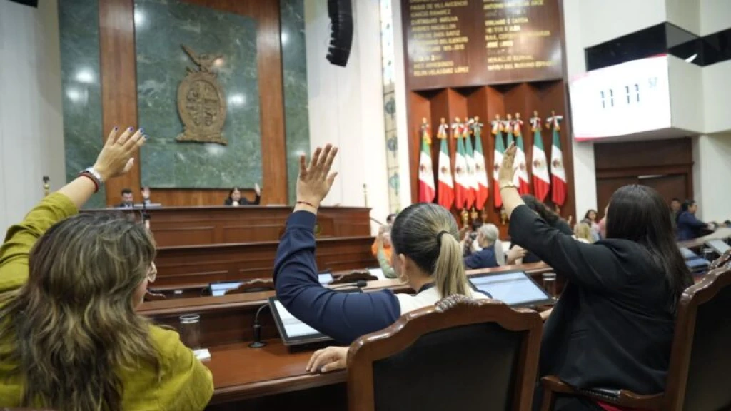 Dan lectura a seis nuevas iniciativas en Sesión Ordinaria del Congreso de Sinaloa