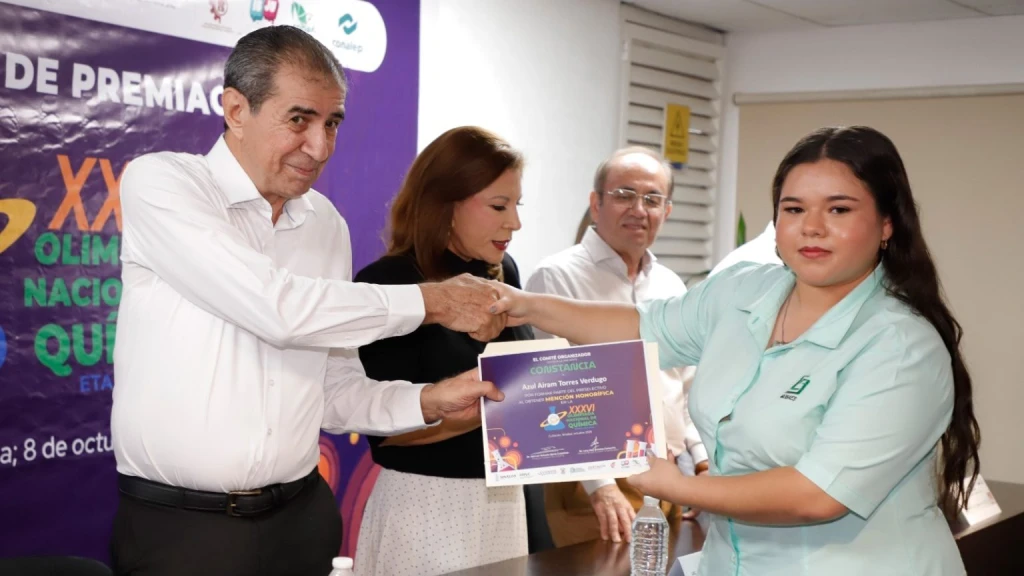 Premian a ganadores de la XXXVI Olimpiada Nacional de Química, Etapa Estatal