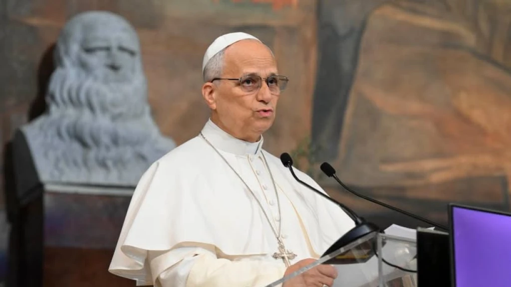 El Vaticano Confirma Noche Tranquila del Papa León XIV Tras Cirugía por Cáncer de Pulmón