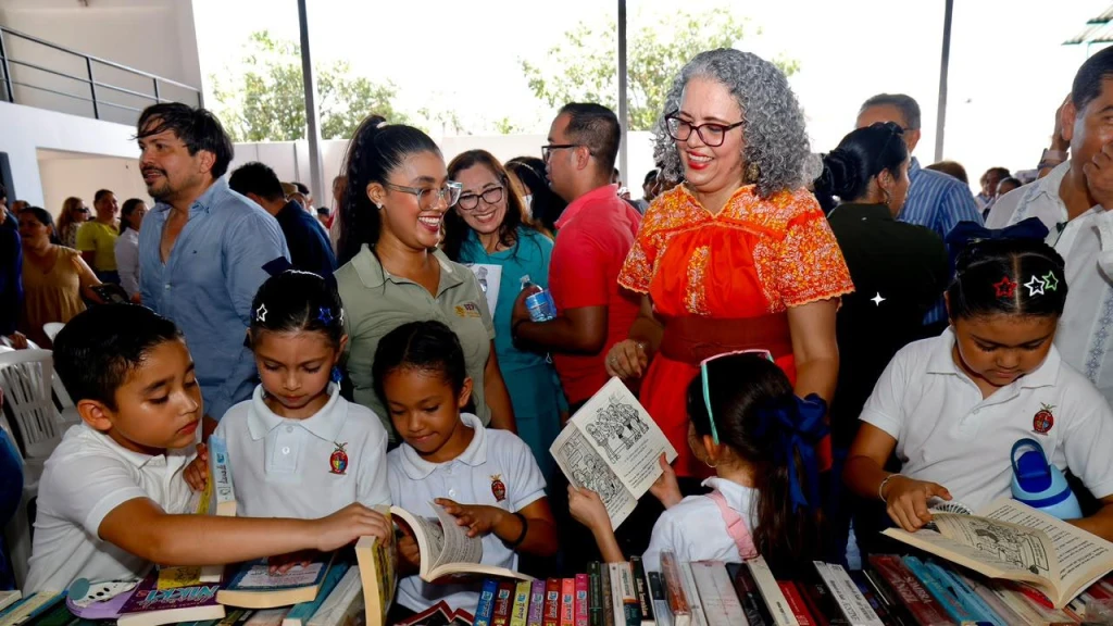 La cultura y el arte regeneran el tejido social, expresa Gobernadora Graciela Domínguez, al inaugurar el Festival Cultural Sinaloa 2026