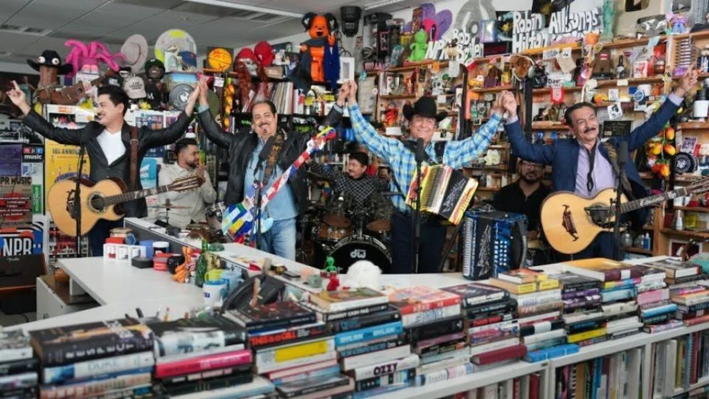 “Somos Más Americanos”: Los Tigres del Norte Conquistan Tiny Desk y Abanderan la Identidad Migrante