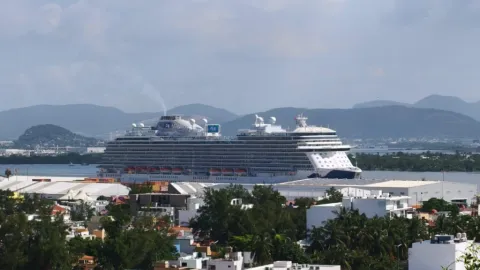 Arriba a Mazatlán el crucero “Discovery Princess”, con más de 3,500 pasajeros