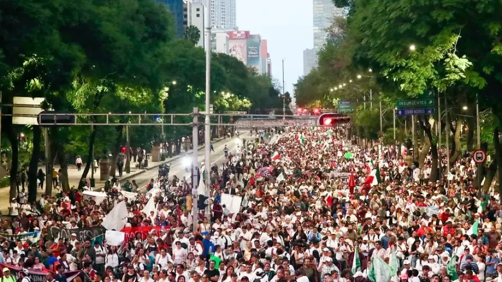 IMSS: Personal de Salud Rechaza Nuevo Aumento Salarial y Radicaliza Protestas con Megamarcha en CDMX