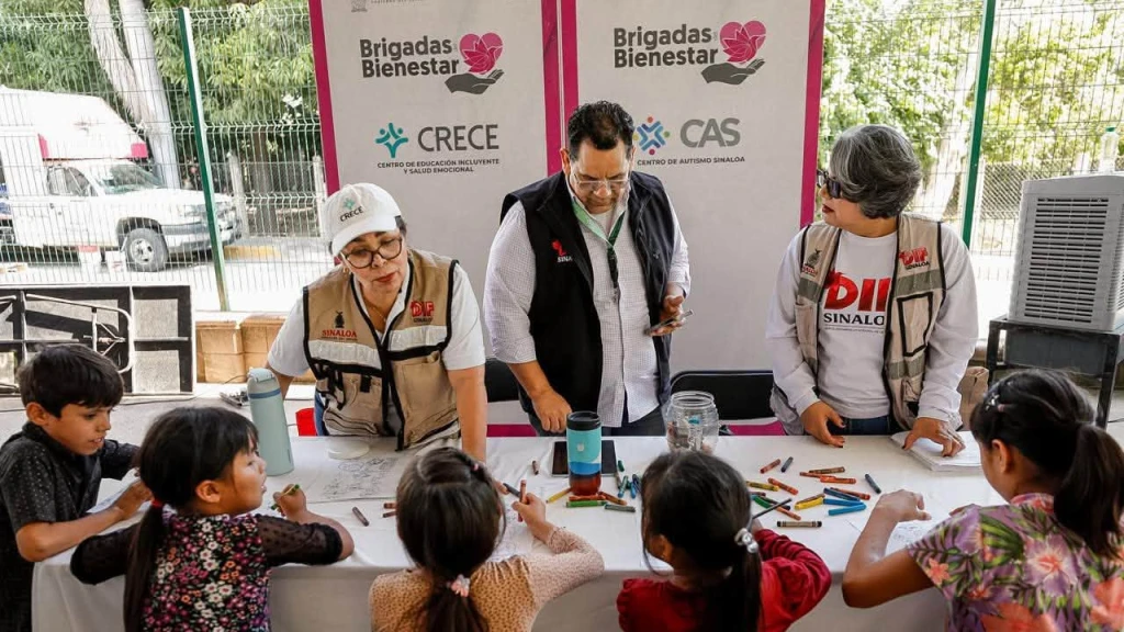 DIF Sinaloa lleva servicios gratuitos de salud, alimentación y asistencia social a Sinaloa de Leyva