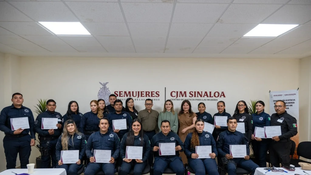Capacita SEMujeres a policías en la ruta de atención a mujeres en situación de violencia de género