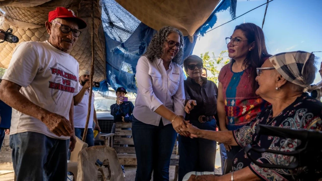 Gobierno del estado despliega entrega de apoyos directos a familias afectadas por mar de fondo por 2 millones 835 mil pesos