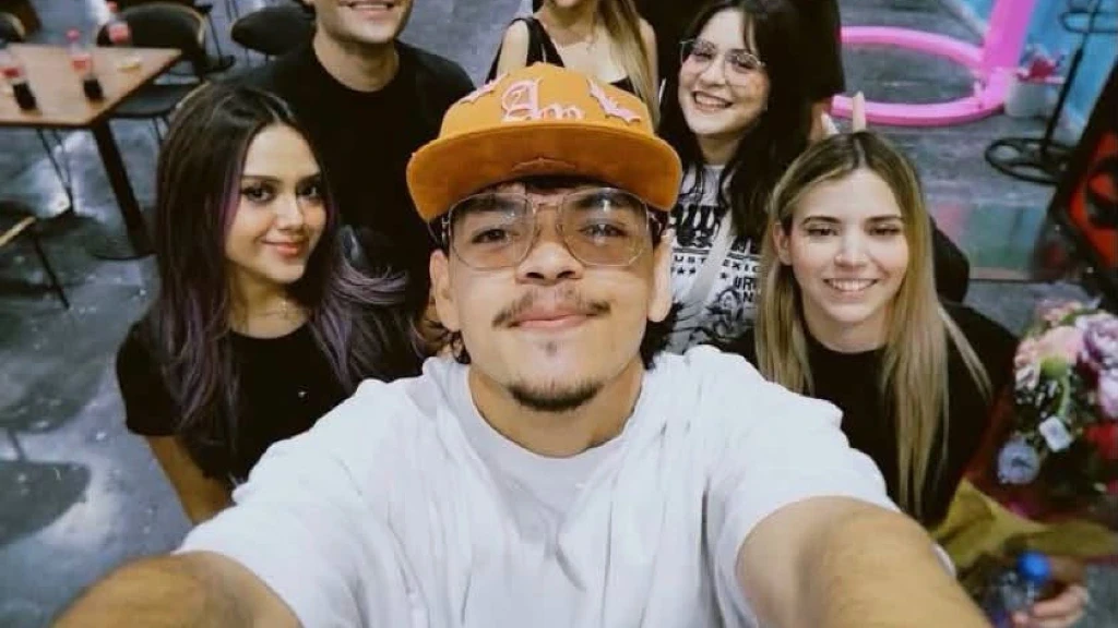 Fallece Komanche a los 30 años; El mundo digital lamenta su pérdida